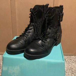 Women’s RocketDog Combat Boots Size 8.5